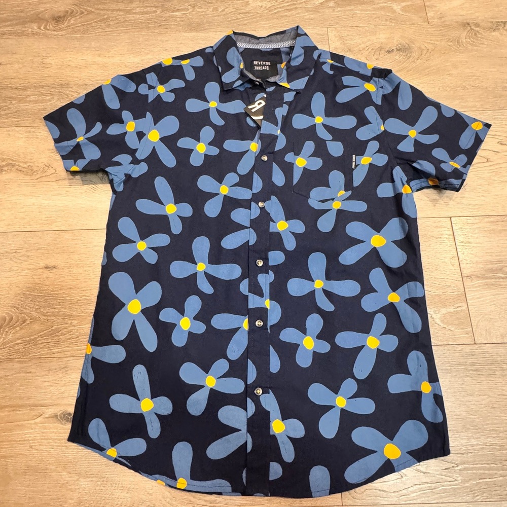 NWT Reverse Threads‎ Mens Short Sleeve Button Up Shirt Blue Daisy Size Small S
